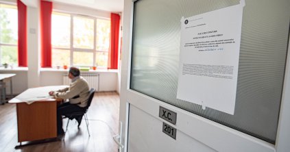 Vizsgalázban az iskolaigazgatók
